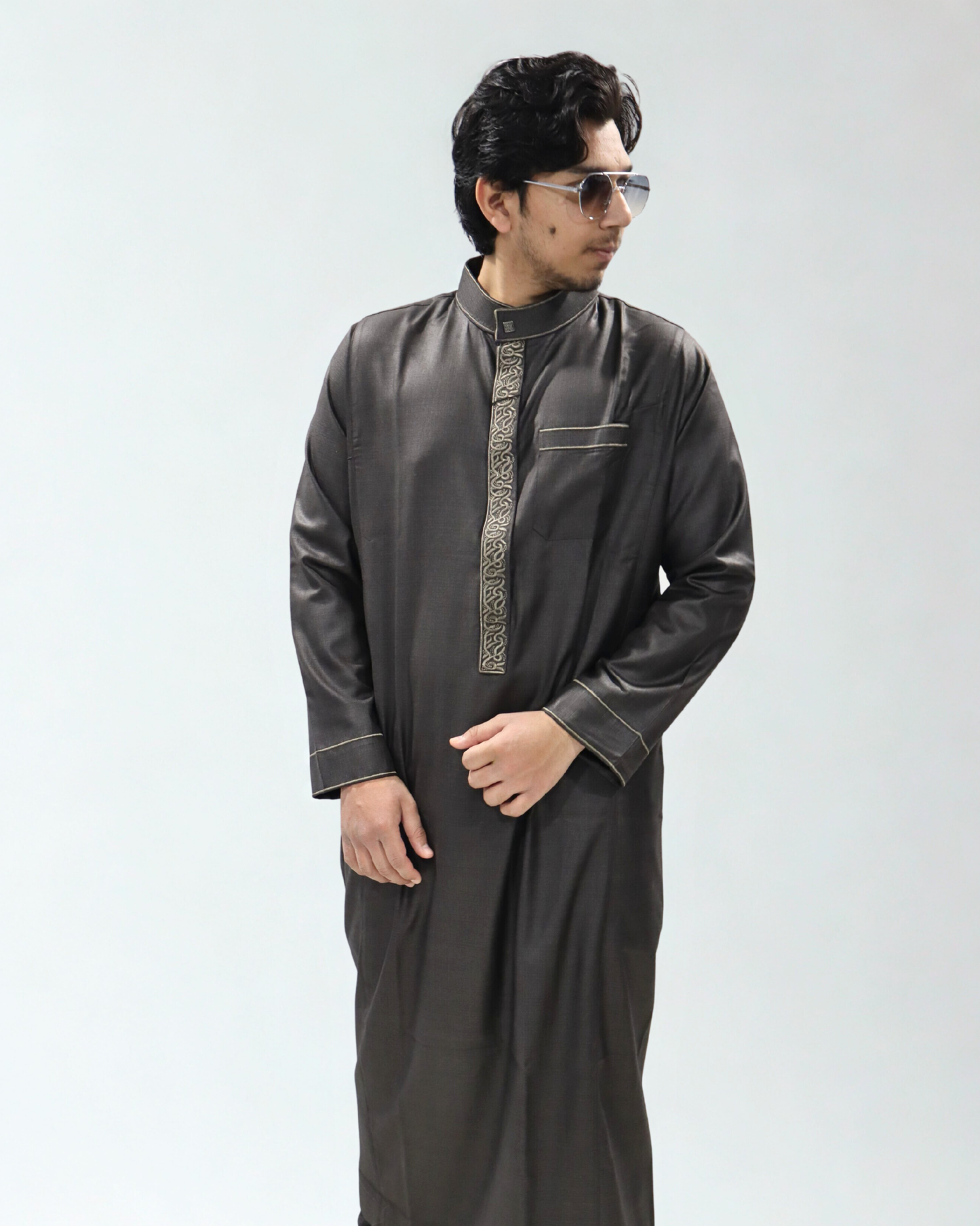 thobe - slate (dark grey)