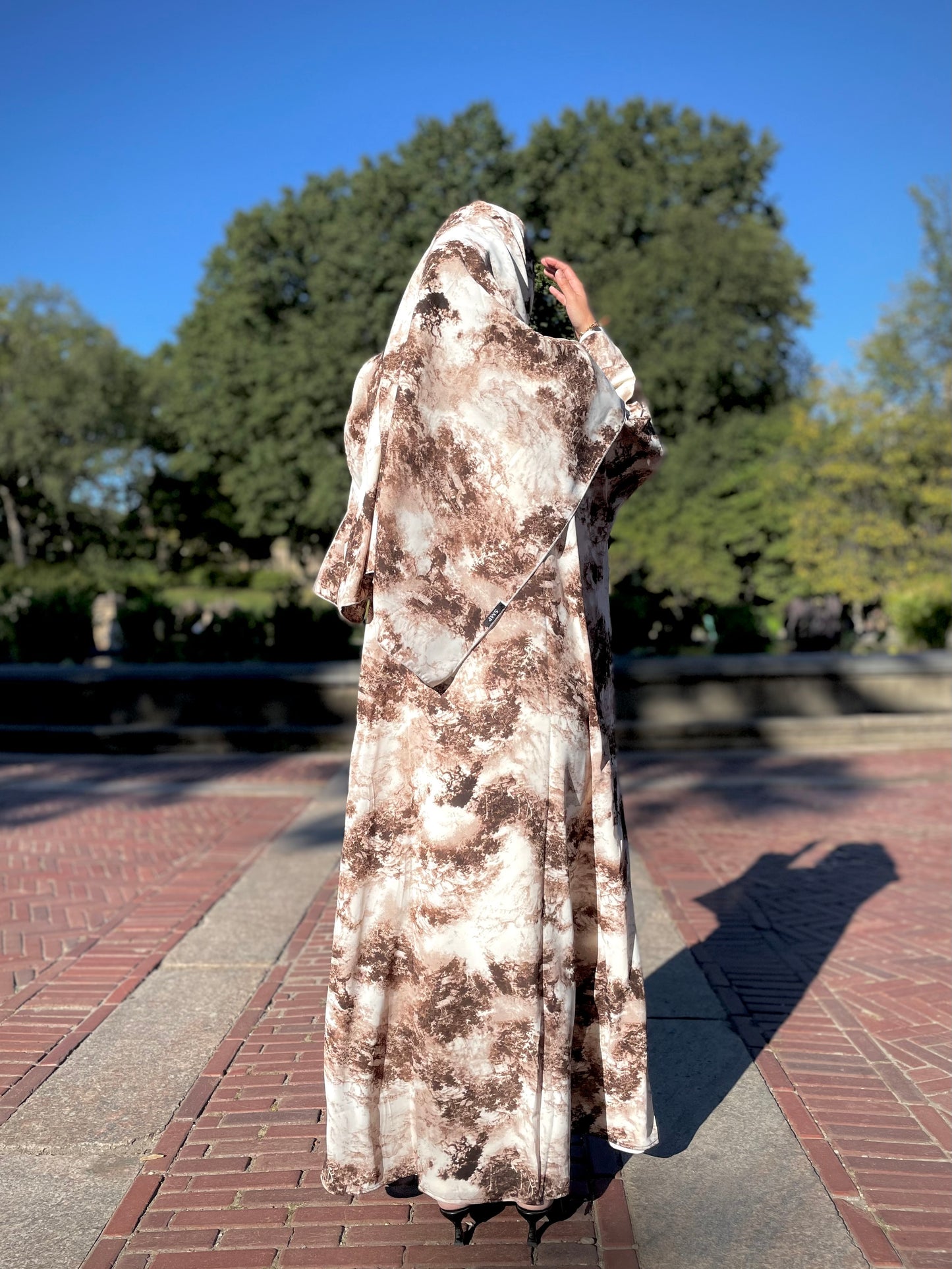 printed abaya & hijab set - dune